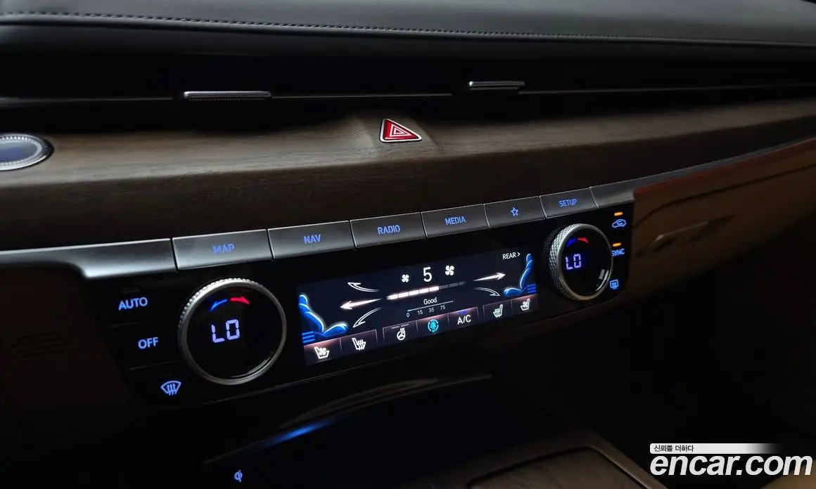 Genesis G80 2023 2.5 автомат (гидро), фото 24