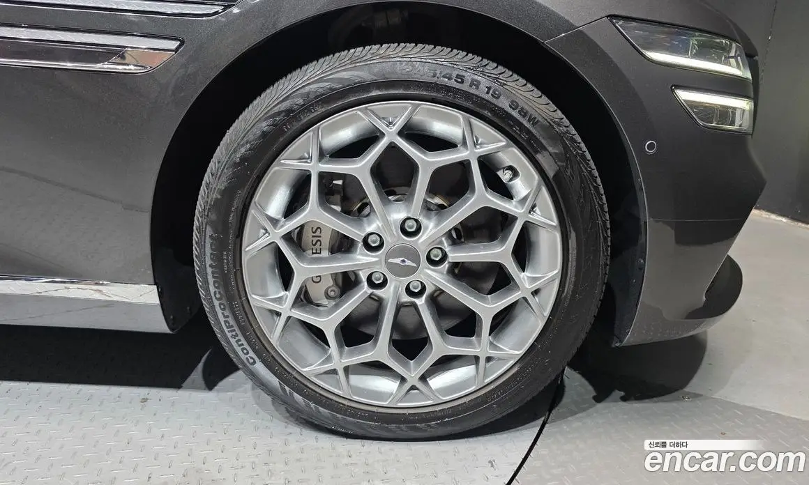 Genesis G80 2023 2.5 автомат (гидро), фото 7
