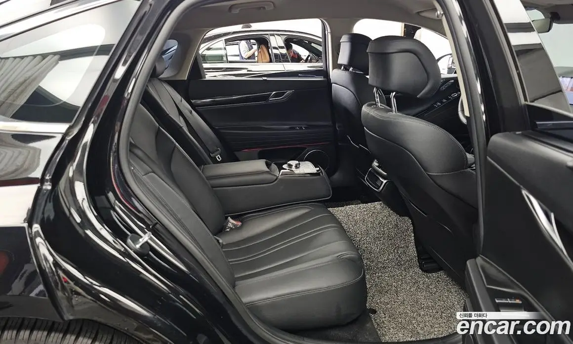 Genesis G80 2024 2.5 автомат (гидро), фото 12