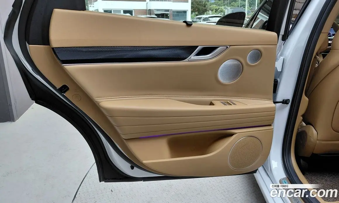 Genesis G80 2025 2.5 автомат (гидро), фото 15