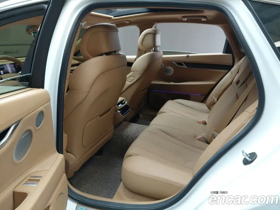 Genesis G80 2025 2.5 автомат (гидро), фото 18