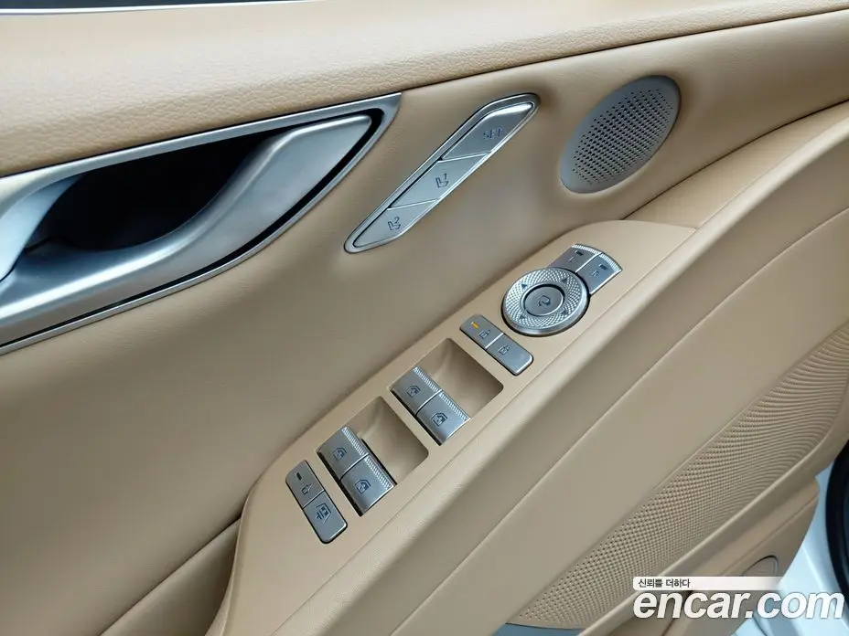 Genesis G80 2025 2.5 автомат (гидро), фото 29