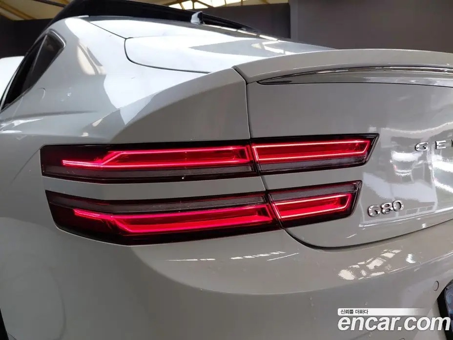 Genesis G80 2025 2.5 автомат (гидро), фото 9