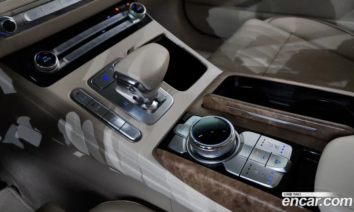 Genesis G90 2019 5.0 автомат (гидро), фото 12