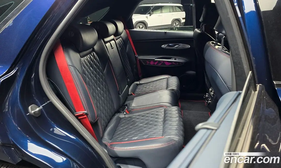 Genesis GV70 2021 3.5 автомат (гидро), фото 15