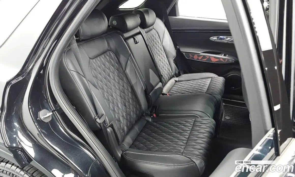 Genesis GV70 2022 2.5 автомат (гидро), фото 17