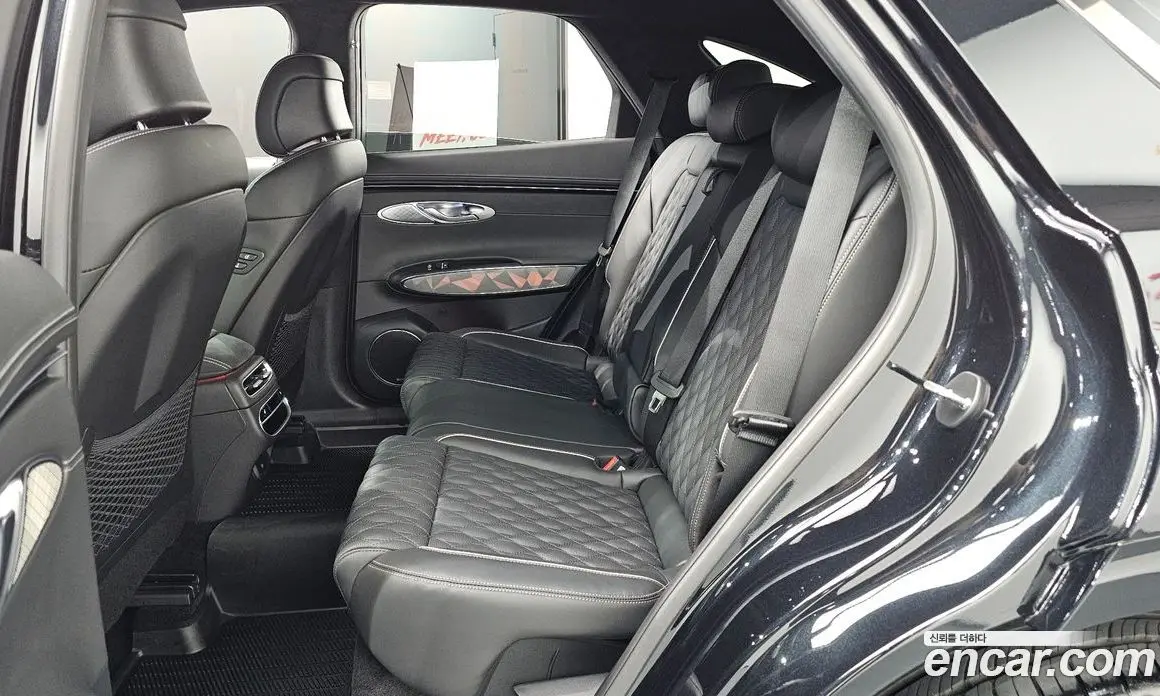 Genesis GV70 2022 2.5 автомат (гидро), фото 18