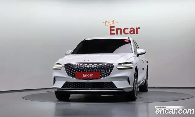 Genesis GV70 2022 0.1 автомат (гидро), миниатюра 3