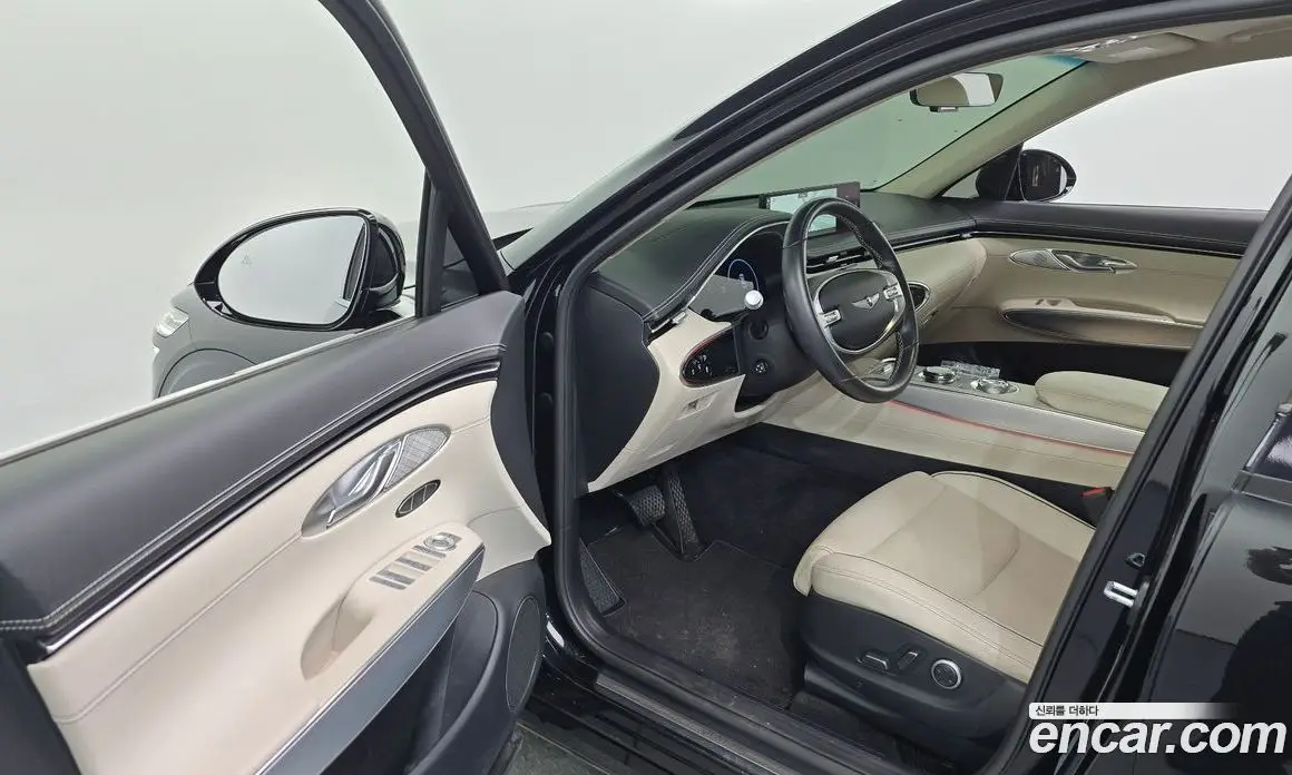 Genesis GV70 2022 2.5 автомат (гидро), фото 13