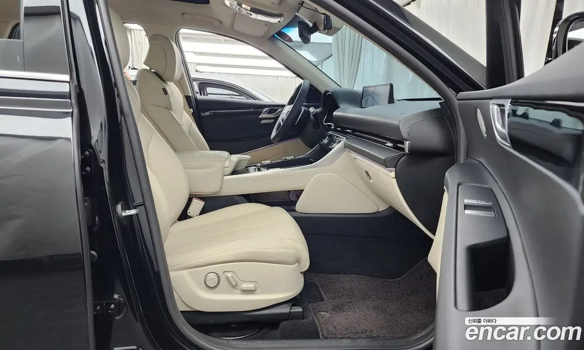 Genesis GV80 2023 3.5 автомат (гидро), фото 17