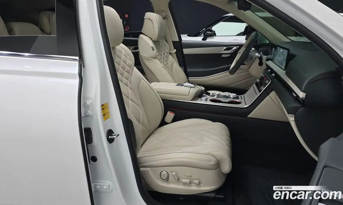 Genesis GV80 2024 3.5 автомат (гидро), фото 15