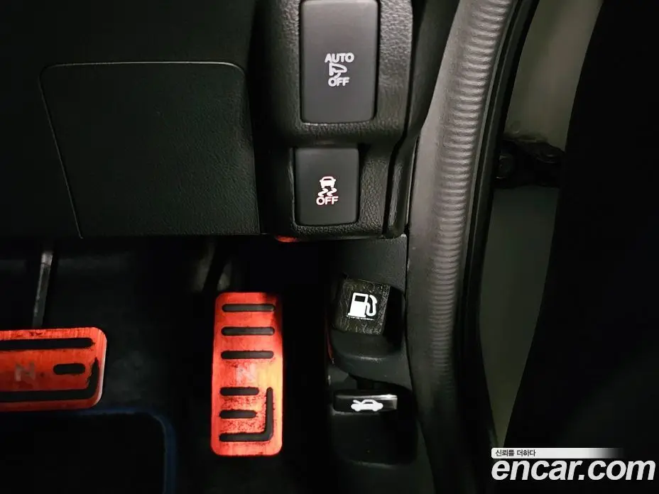 Honda N-BOX 2015 0.7 автомат (гидро), фото 14
