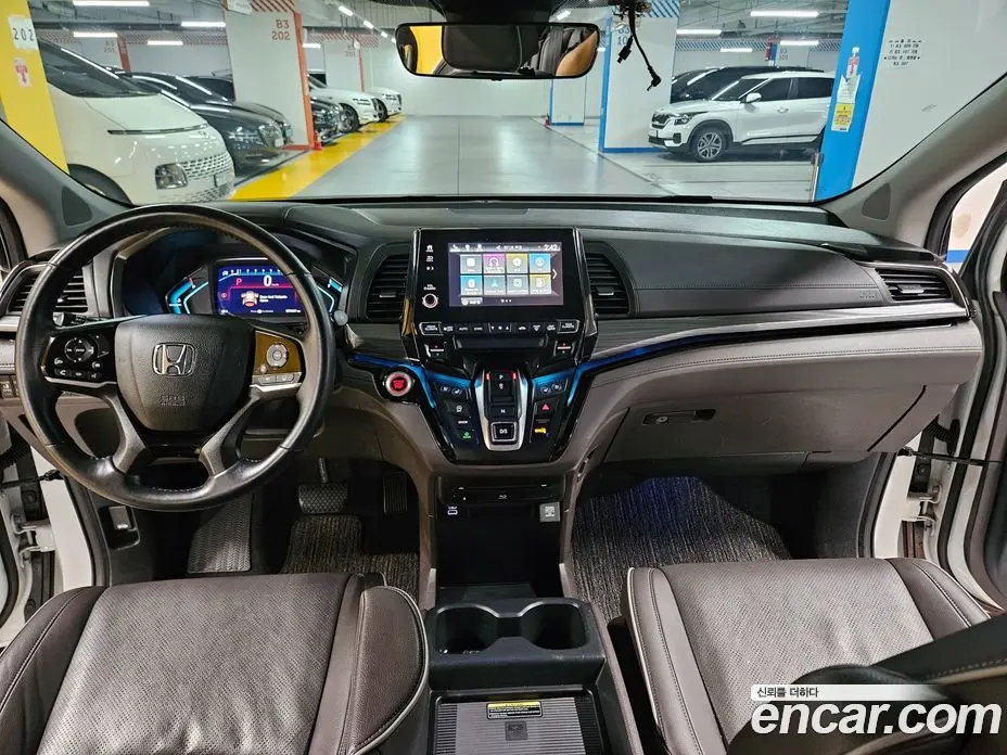 Honda Odyssey 2022 3.5 автомат (гидро), фото 7 Honda Odyssey 2022 3.5 автомат (гидро), фото 7