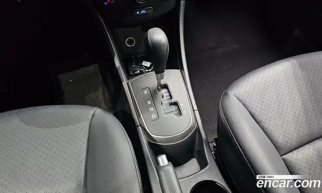Hyundai Accent 2015 1.4 автомат (гидро), миниатюра 12