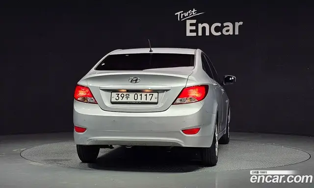Hyundai Accent 2015 1.4 автомат (гидро), миниатюра 4
