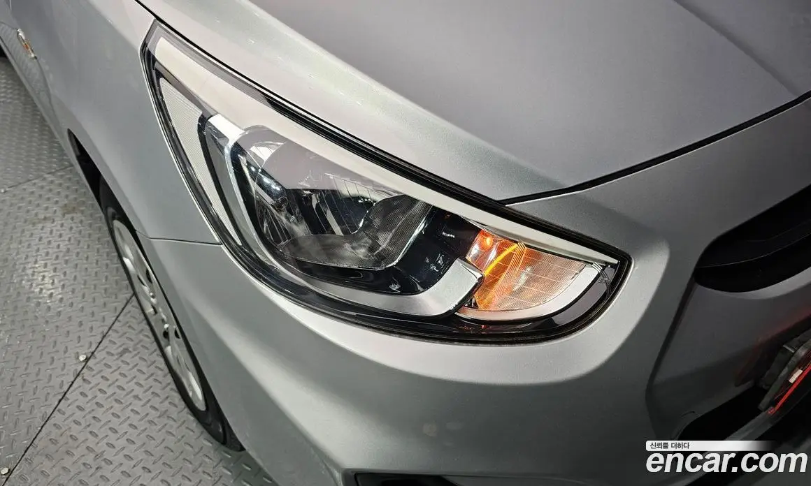 Hyundai Accent 2015 1.4 автомат (гидро), фото 8