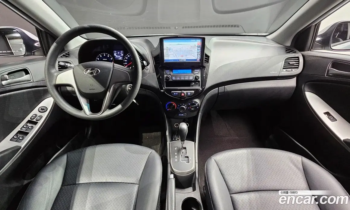 Hyundai Accent 2015 1.4 автомат (гидро), фото 10
