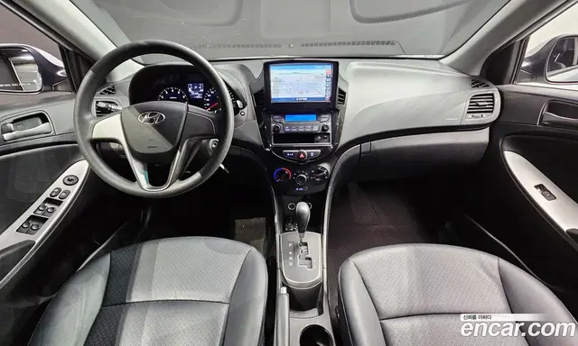 Hyundai Accent 2015 1.4 автомат (гидро), миниатюра 10