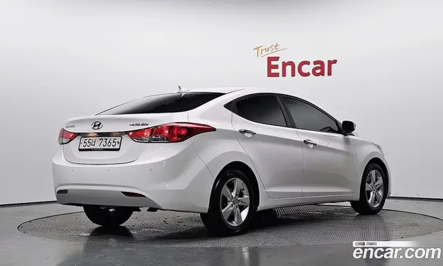 Hyundai Avante 2012 1.6 автомат (гидро), миниатюра 1