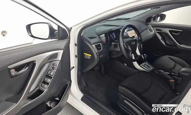 Hyundai Avante 2012 1.6 автомат (гидро), миниатюра 12