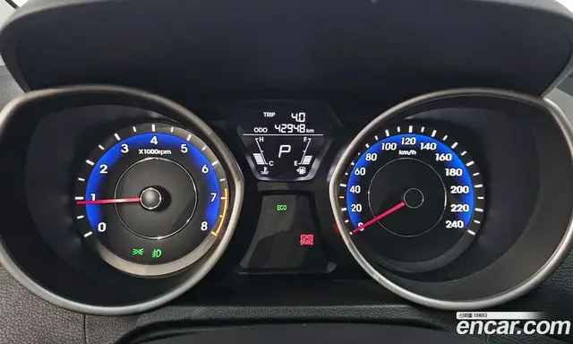 Hyundai Avante 2012 1.6 автомат (гидро), миниатюра 10