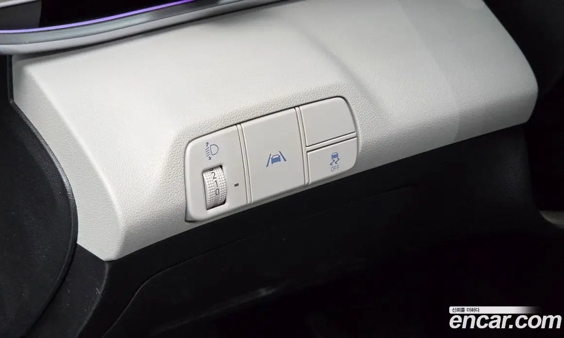 Hyundai Avante 2022 1.6 автомат (гидро), фото 20
