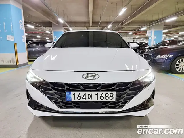 Hyundai Avante 2022 1.6 автомат (гидро), миниатюра 2
