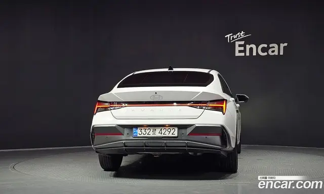 Hyundai Avante 2023 1.6 автомат (гидро), миниатюра 4