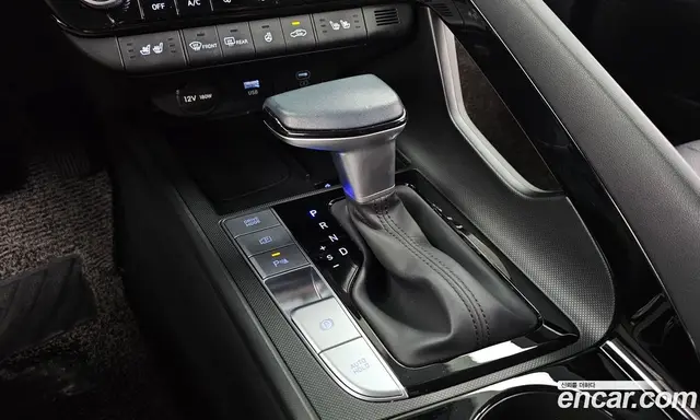 Hyundai Avante 2023 1.6 автомат (гидро), миниатюра 9