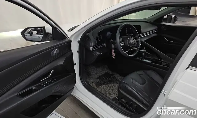 Hyundai Avante 2023 1.6 автомат (гидро), миниатюра 10