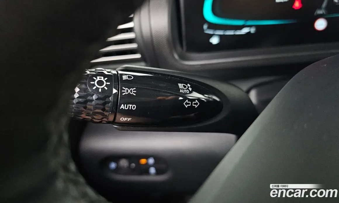 Hyundai Casper 2022 1.0 автомат (гидро), фото 17