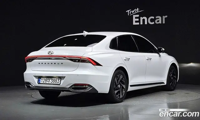 Hyundai Grandeur 2022 2.4 автомат (гидро), миниатюра 2
