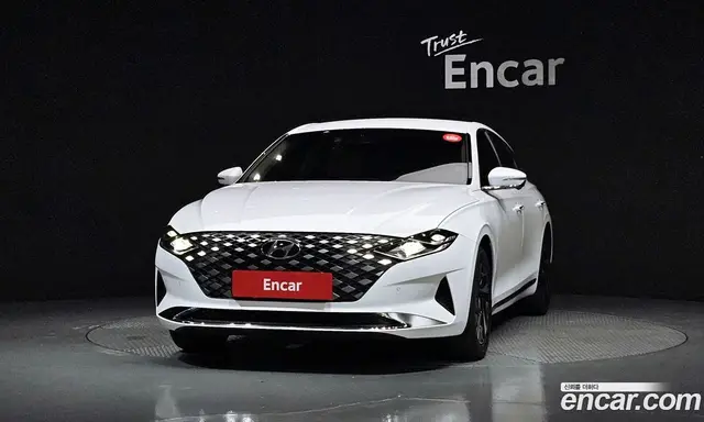 Hyundai Grandeur 2022 2.4 автомат (гидро), миниатюра 3