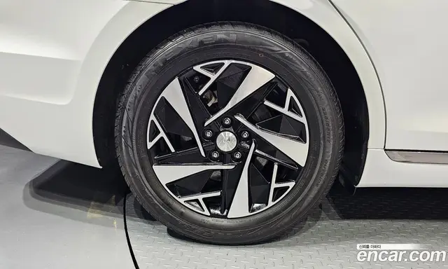 Hyundai Grandeur 2022 2.4 автомат (гидро), миниатюра 5