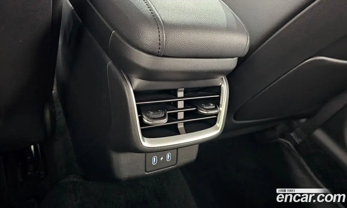 Hyundai Grandeur 2023 2.5 автомат (гидро), фото 18