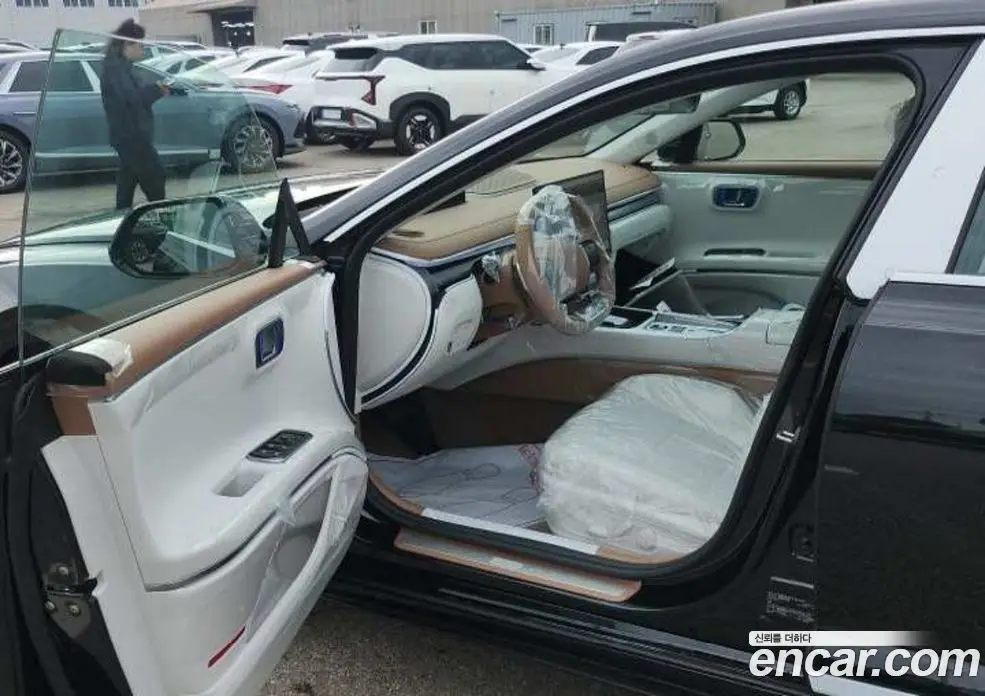 Hyundai Grandeur 2026 1.6 автомат (гидро), фото 4