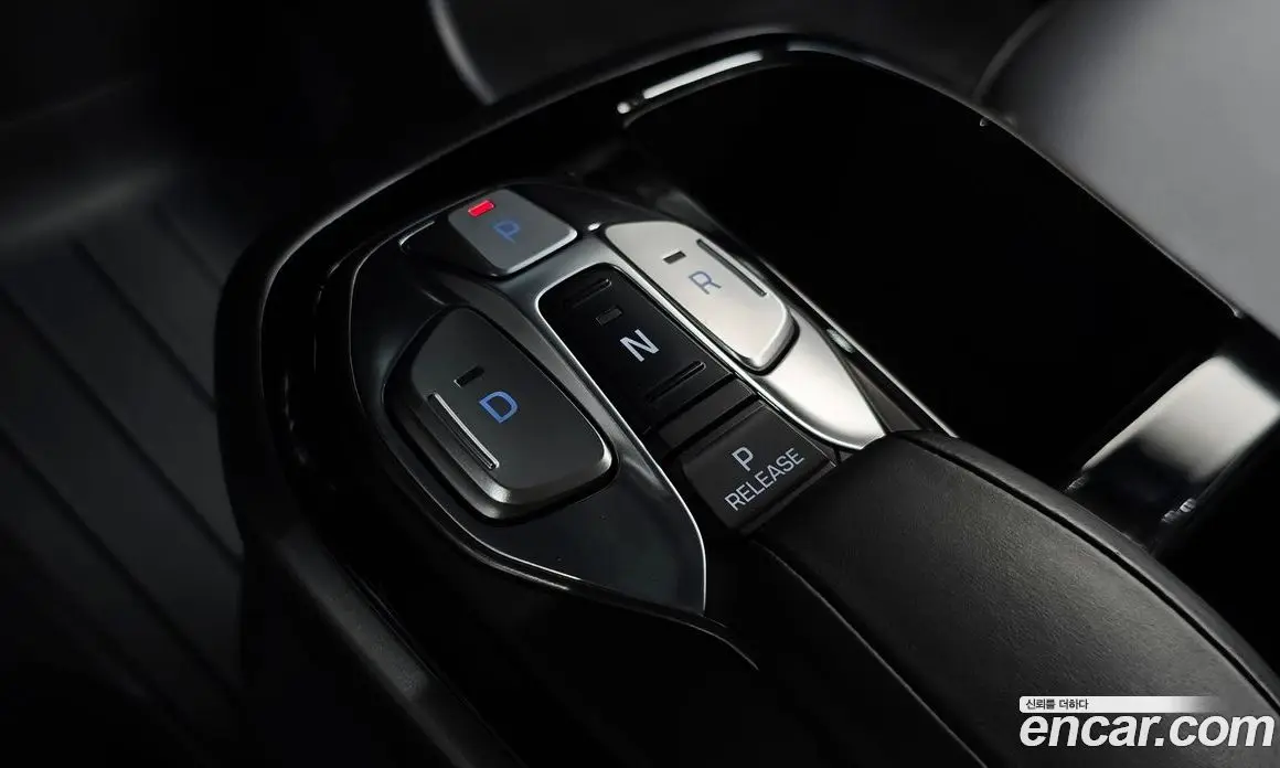 Hyundai Ioniq 2020 0.1 автомат (гидро), фото 12