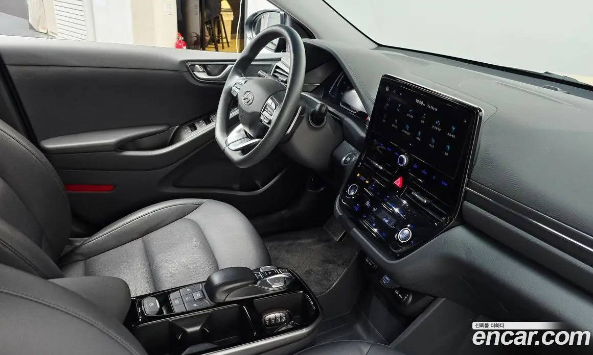 Hyundai Ioniq 2020 0.1 автомат (гидро), фото 24