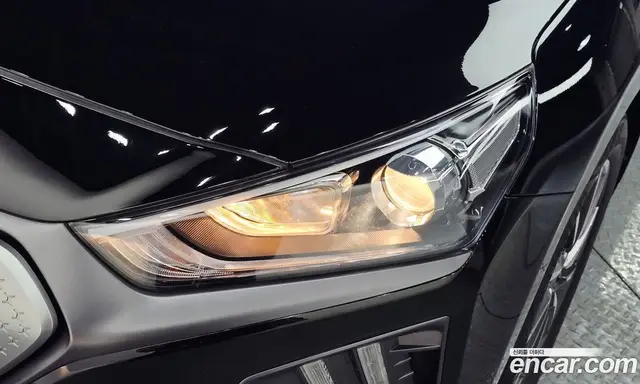 Hyundai Ioniq 2020 0.1 автомат (гидро), миниатюра 8
