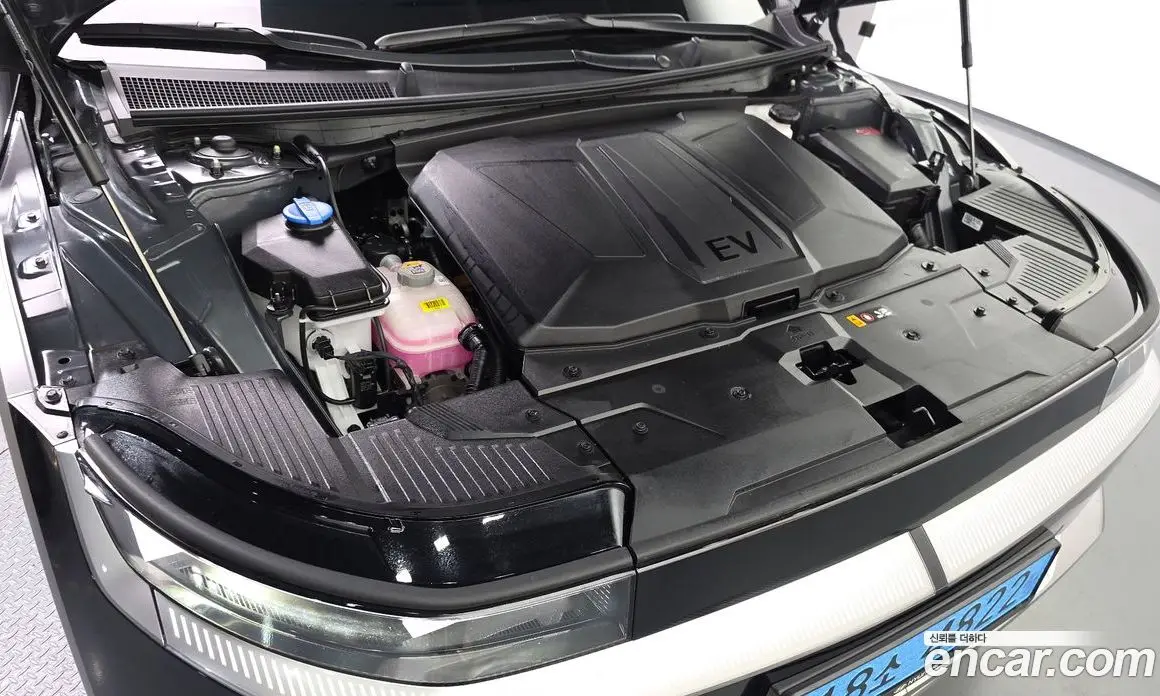 Hyundai Ioniq 5 2025 0.1 автомат (гидро), фото 6