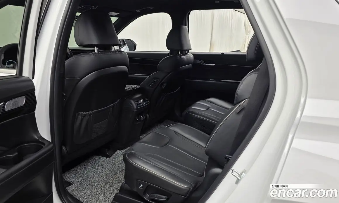Hyundai Palisade 2024 2.2 автомат (гидро), фото 15