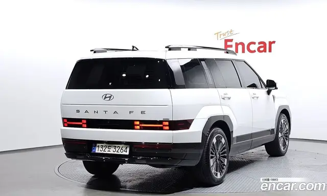 Hyundai Santa Fe 2023 1.6 автомат (гидро), миниатюра 2 Hyundai Santa Fe 2023 1.6 автомат (гидро), миниатюра 2