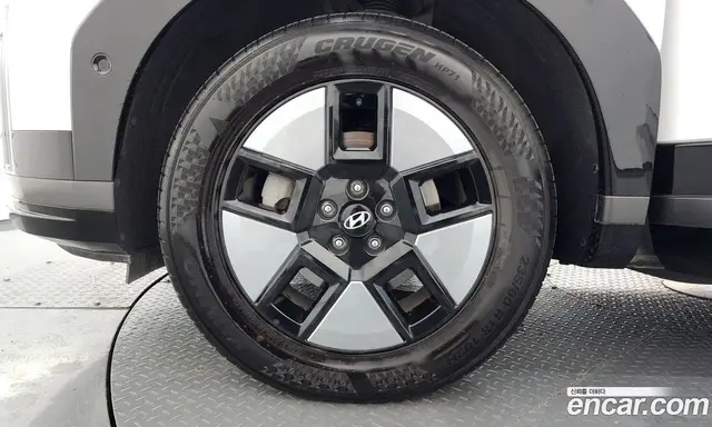 Hyundai Santa Fe 2024 1.6 автомат (гидро), миниатюра 5