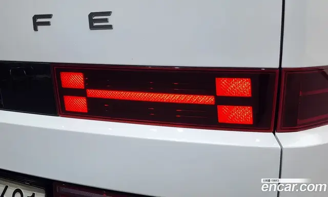 Hyundai Santa Fe 2024 1.6 автомат (гидро), миниатюра 9