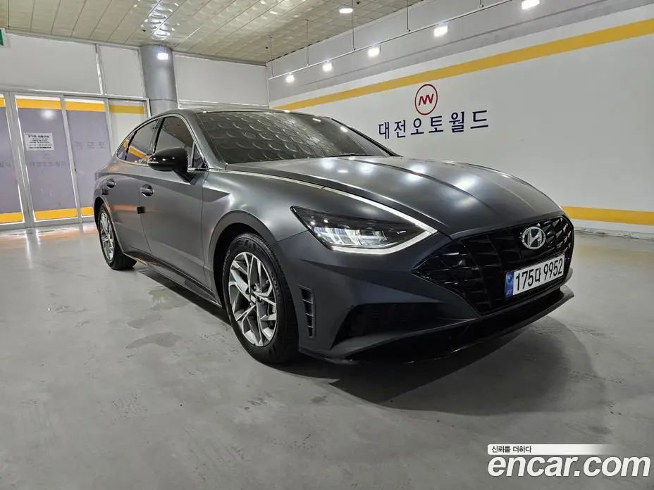 Hyundai Sonata 2022 1.6 автомат (гидро), фото 3