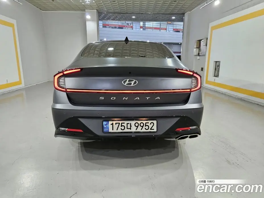 Hyundai Sonata 2022 1.6 автомат (гидро), фото 5