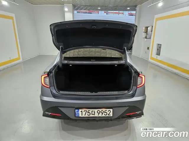 Hyundai Sonata 2022 1.6 автомат (гидро), миниатюра 6