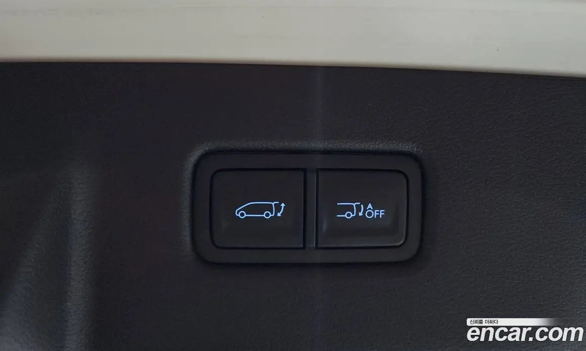 Hyundai Staria 2024 2.2 автомат (гидро), фото 16