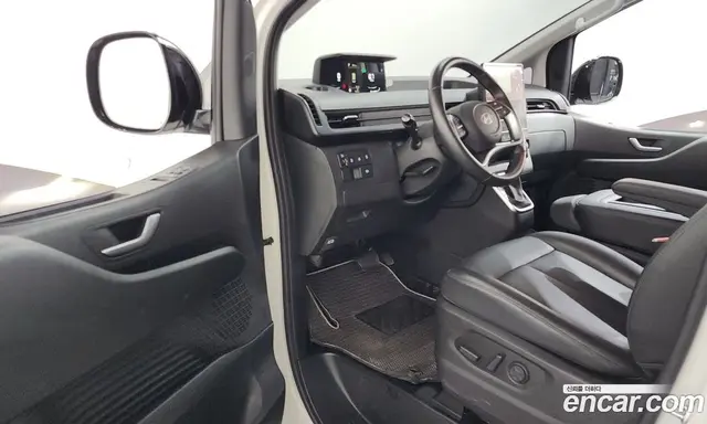 Hyundai Staria 2024 2.2 автомат (гидро), миниатюра 10