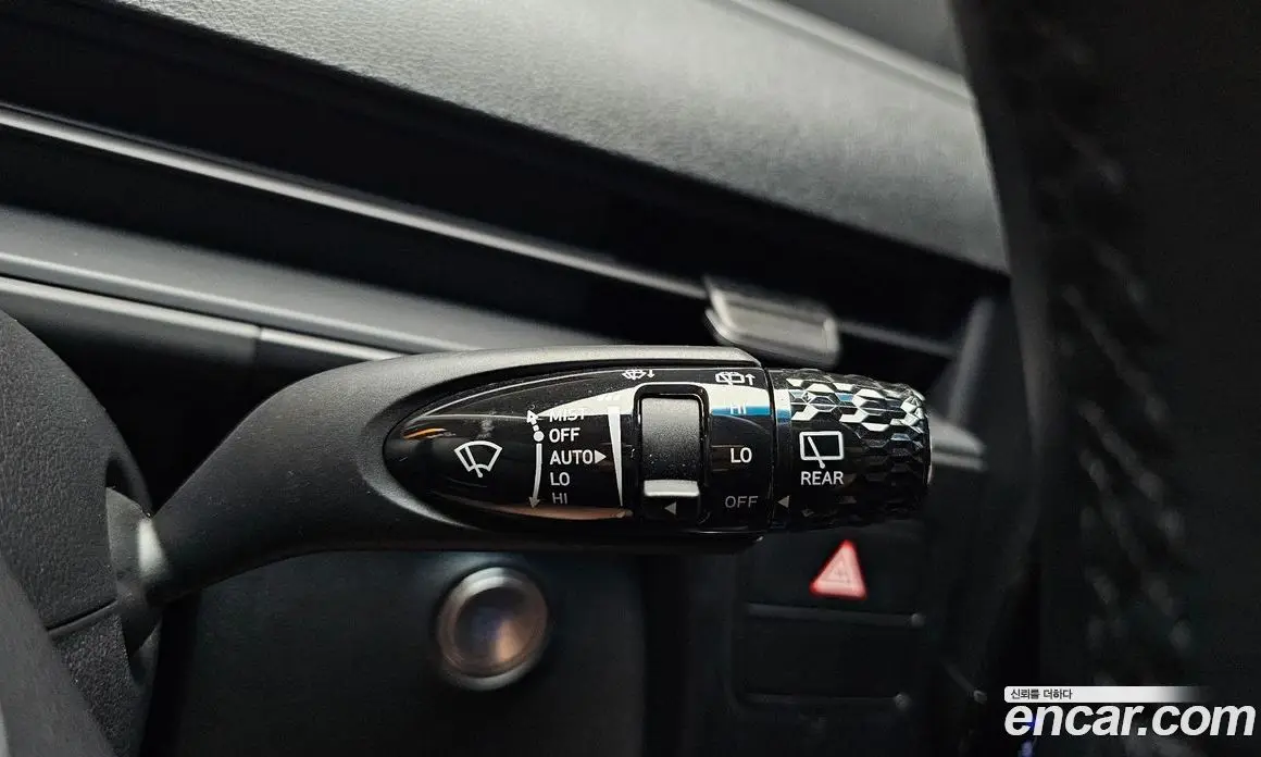 Hyundai Staria 2025 3.5 автомат (гидро), фото 23
